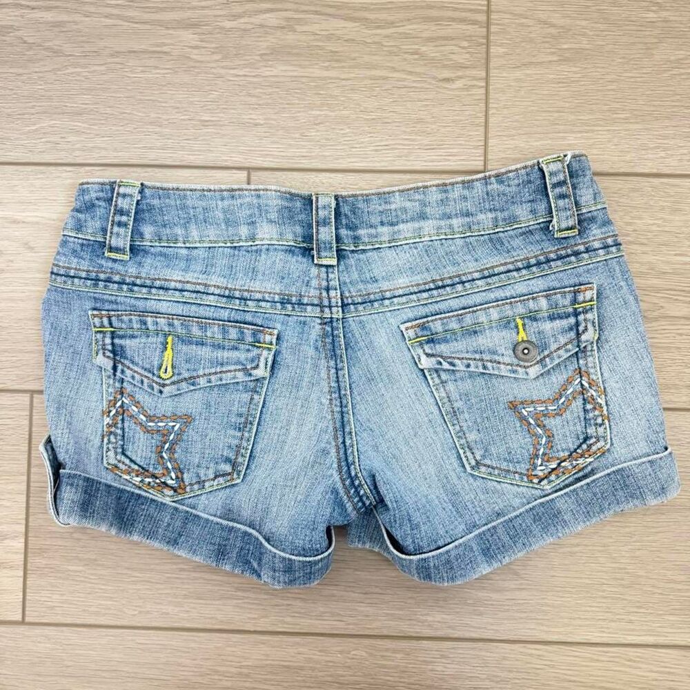 Vintage Y2K Star Pocket Denim Booty Shorts - Picture 5 of 6